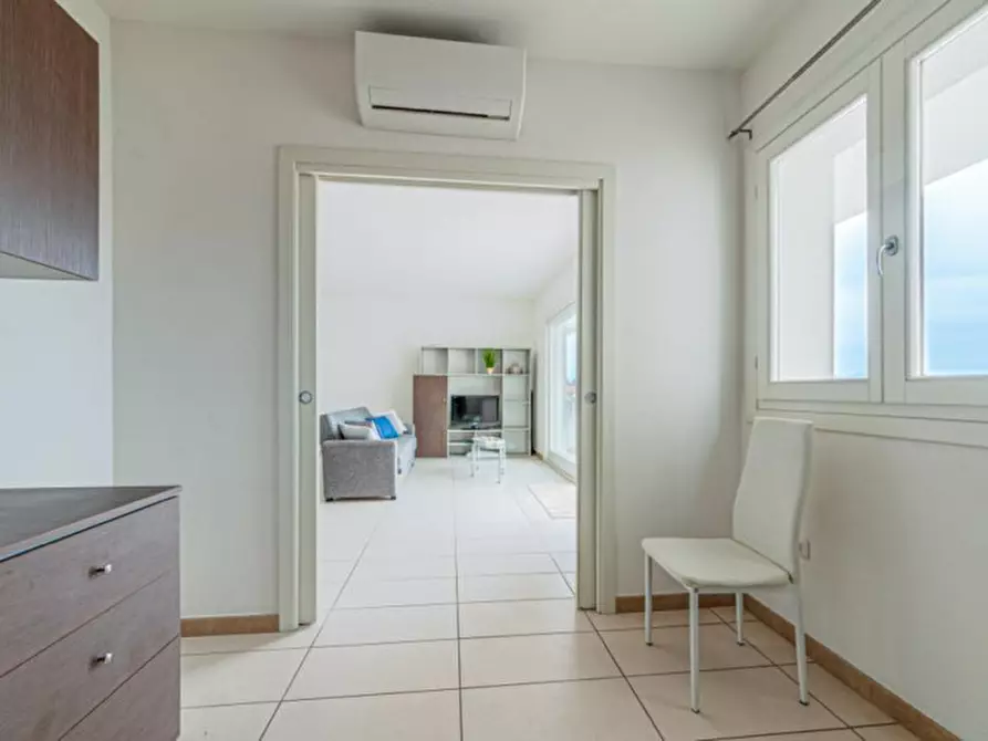 Immagine 8 di Appartamento in vendita  in VIA GENNARGENTU a Olbia