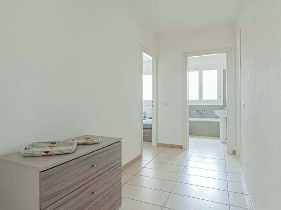 Immagine 9 di Appartamento in vendita  in VIA GENNARGENTU a Olbia