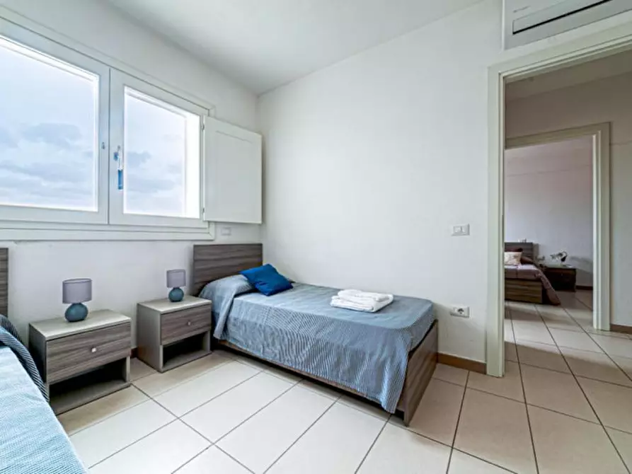 Immagine 12 di Appartamento in vendita  in VIA GENNARGENTU a Olbia