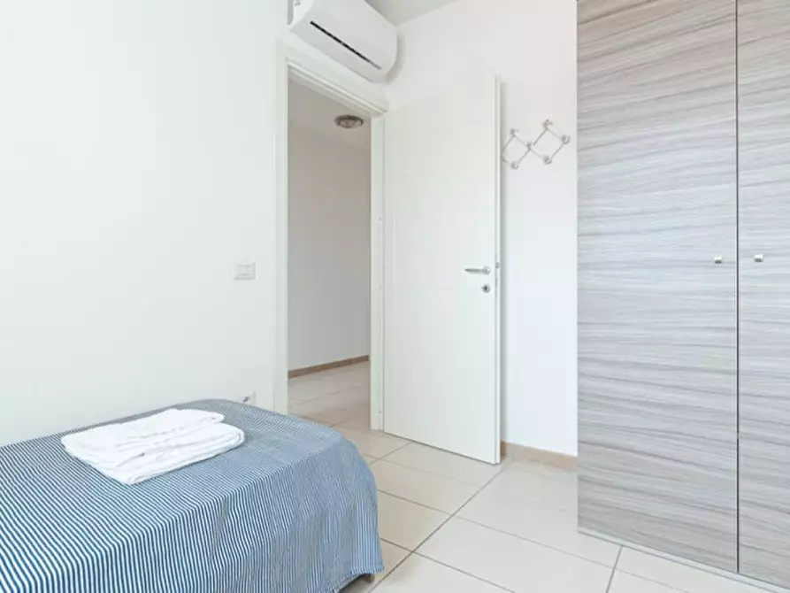 Immagine 15 di Appartamento in vendita  in VIA GENNARGENTU a Olbia