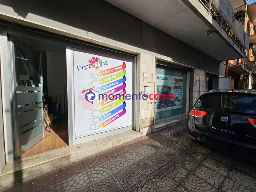 Immagine 1 di Negozio in vendita  in via gebbione a Reggio Di Calabria