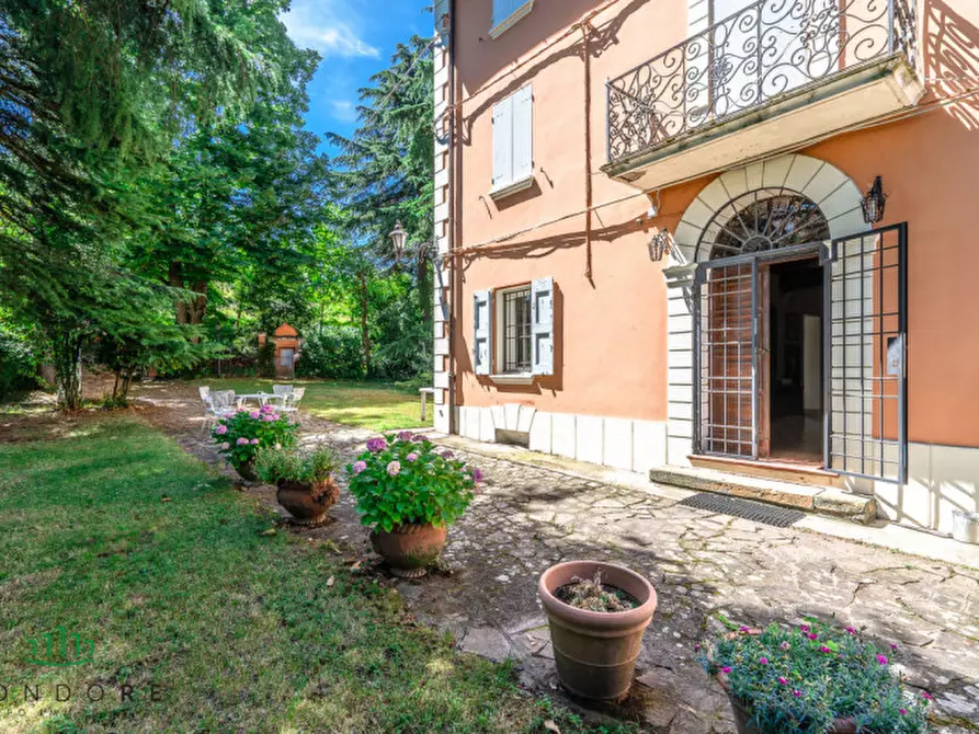 Immagine 9 di Villa in vendita  in Via Lagune a Sasso Marconi