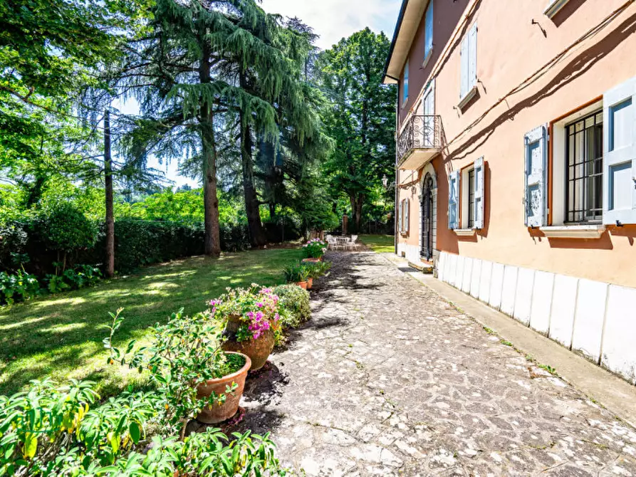 Immagine 11 di Villa in vendita  in Via Lagune a Sasso Marconi