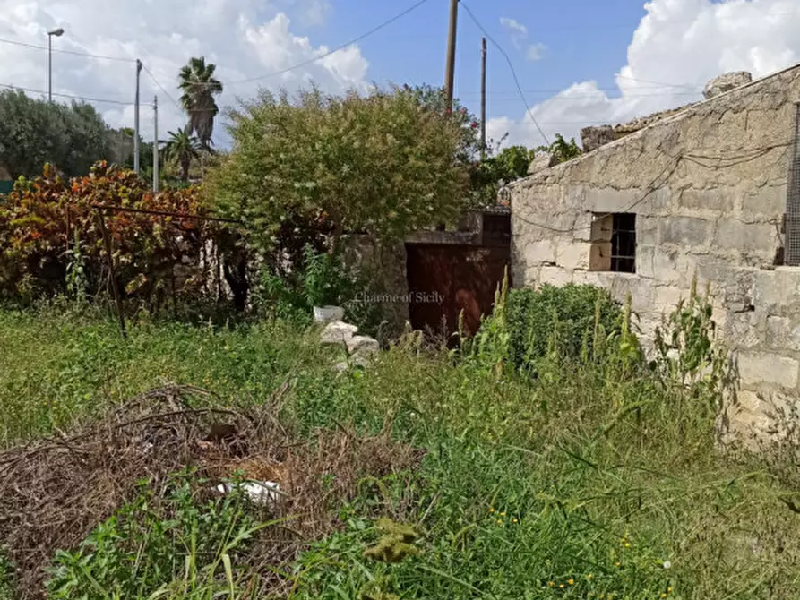 Immagine 25 di Casa indipendente in vendita  a Ragusa