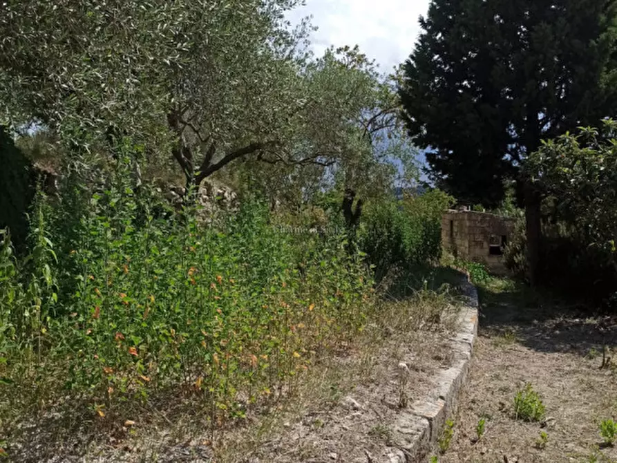 Immagine 27 di Casa indipendente in vendita  a Ragusa