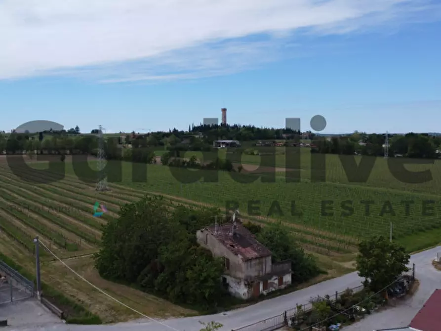 Immagine 2 di Rustico / casale in vendita  in Località Colombara Agnolini a Desenzano Del Garda