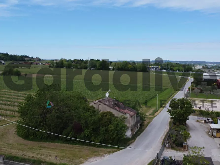 Immagine 3 di Rustico / casale in vendita  in Località Colombara Agnolini a Desenzano Del Garda