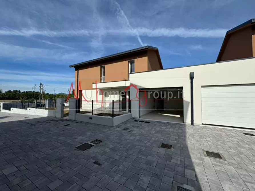 Immagine 5 di Casa trifamiliare in vendita  in Via Chioggia a Padova