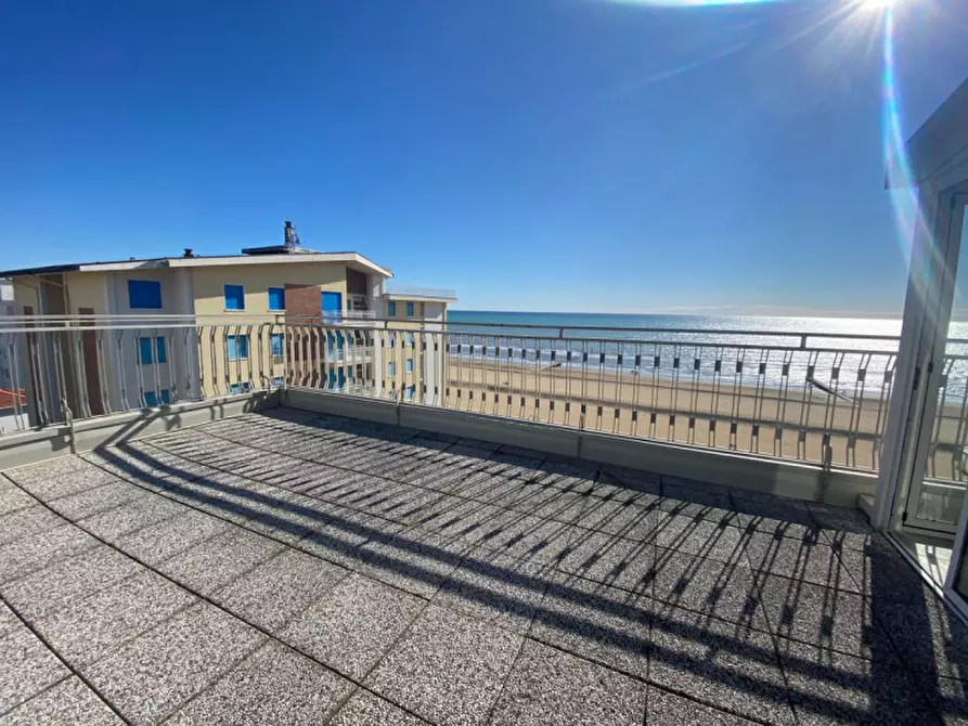 Immagine 2 di Attico in vendita  in via dei pioppi 5 a Jesolo