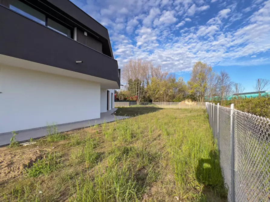 Immagine 5 di Appartamento in vendita  in Via Serenissima a Noventa Padovana