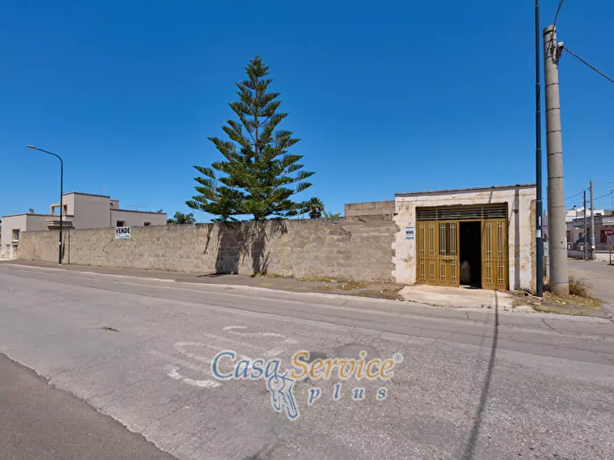 Immagine 3 di Terreno in vendita  in Via Isonzo a Racale