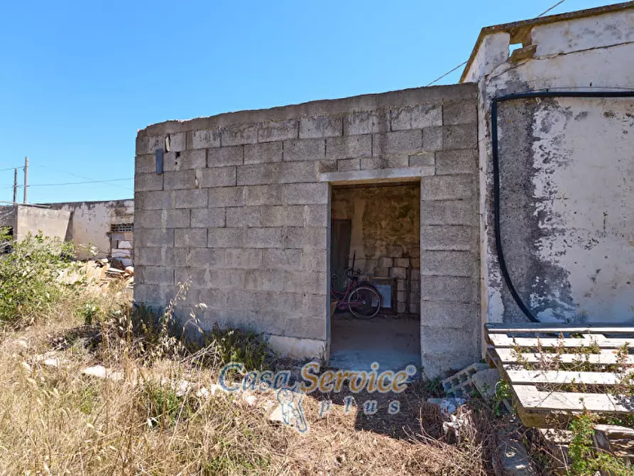 Immagine 13 di Terreno in vendita  in Via Isonzo a Racale