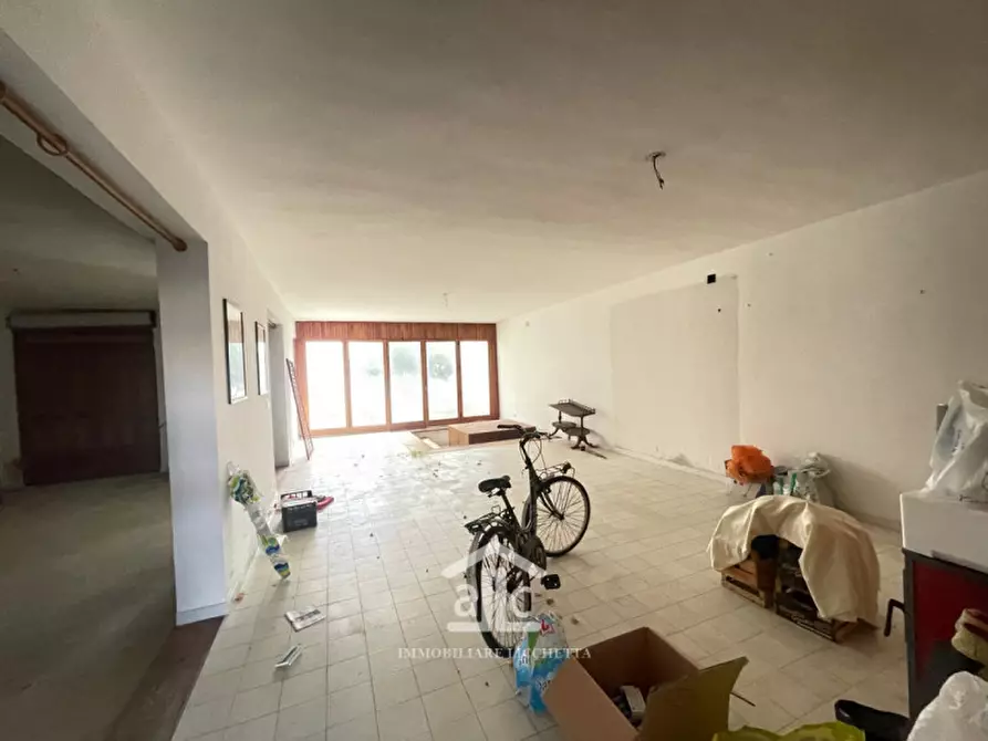 Immagine 29 di Villa in vendita  in Via Dei Mille 22 a Melendugno