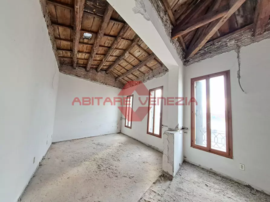 Immagine 1 di Appartamento in vendita  in Castello 1387 a Venezia