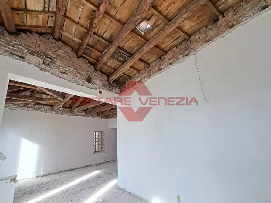 Immagine 6 di Appartamento in vendita  in Castello 1387 a Venezia