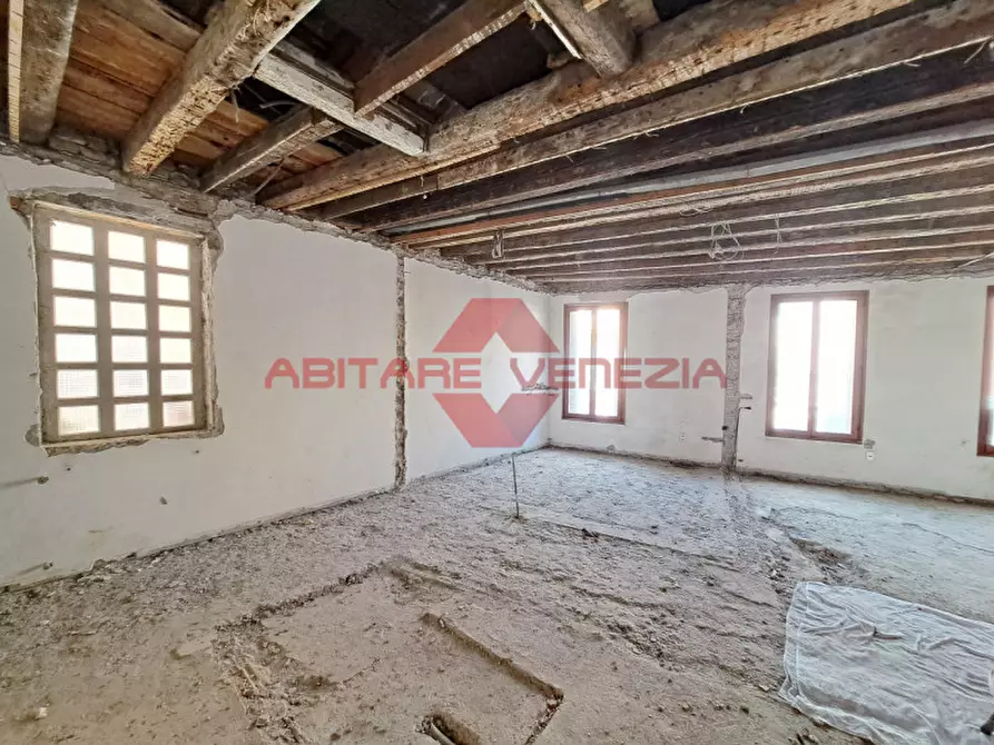 Immagine 13 di Appartamento in vendita  in Castello 1387 a Venezia