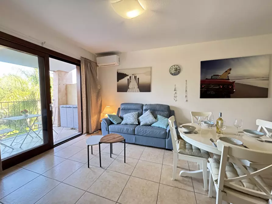 Immagine 5 di Appartamento in vendita  in Via Libeccio 85 a Pula