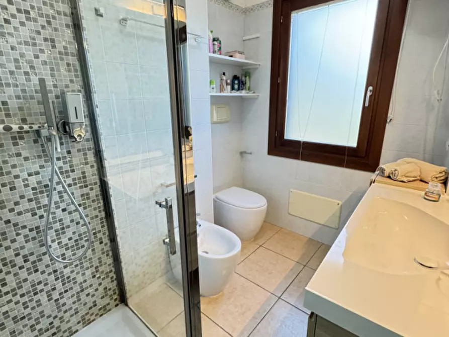 Immagine 14 di Appartamento in vendita  in Via Libeccio 85 a Pula