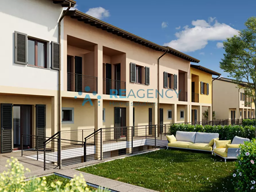 Immagine 5 di Villetta a schiera in vendita  in Via del Castello a Signa