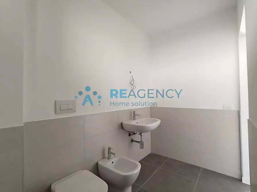 Immagine 20 di Villetta a schiera in vendita  in Via del Castello a Signa