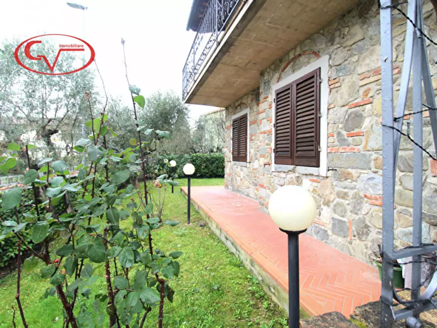 Immagine 33 di Villa in vendita  in via setteponti ponente a Terranuova Bracciolini