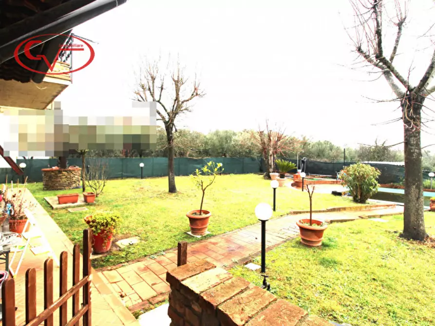 Immagine 35 di Villa in vendita  in via setteponti ponente a Terranuova Bracciolini