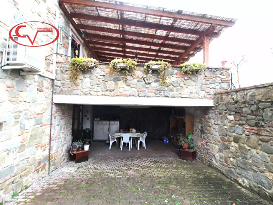 Immagine 37 di Villa in vendita  in via setteponti ponente a Terranuova Bracciolini