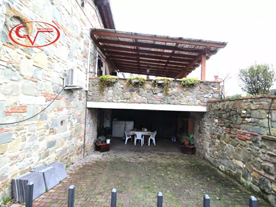 Immagine 38 di Villa in vendita  in via setteponti ponente a Terranuova Bracciolini