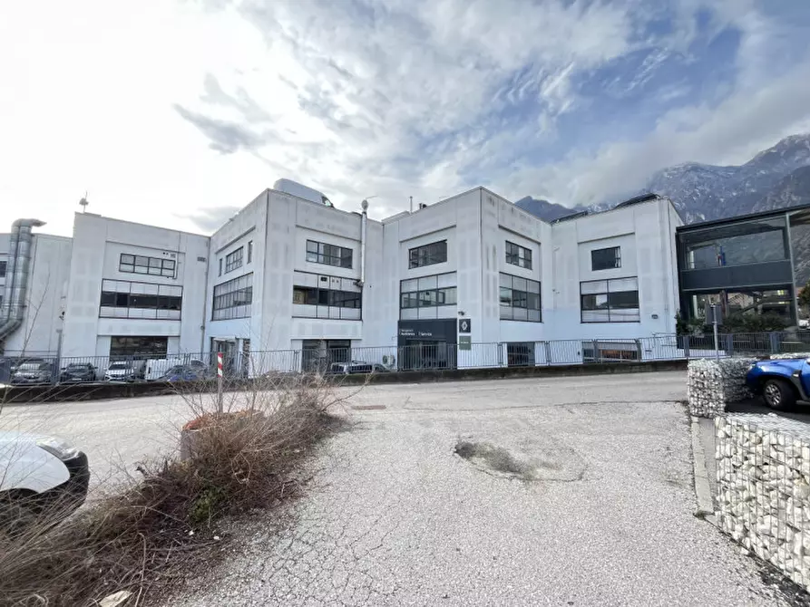 Immagine 2 di Capannone industriale in vendita  in Via Stella 9/E - 9/F a Trento