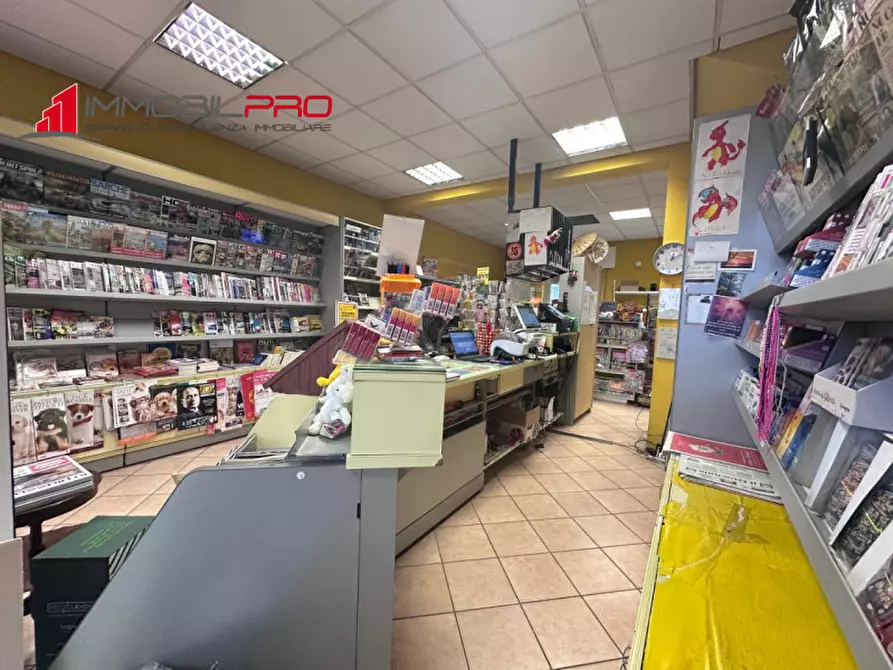 Immagine 5 di Attività commerciale in vendita  in Via Roma, 11 a Zanè