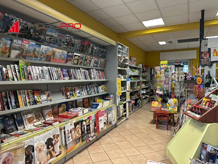 Immagine 15 di Attività commerciale in vendita  in Via Roma, 11 a Zanè