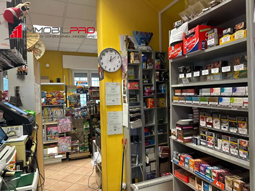 Immagine 17 di Attività commerciale in vendita  in Via Roma, 11 a Zanè