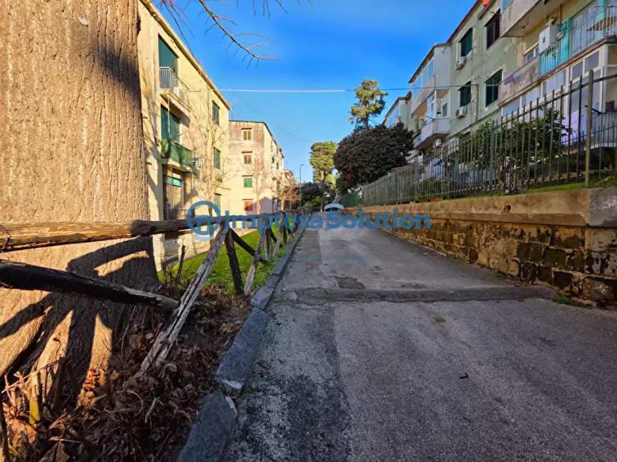 Immagine 2 di Camera in affitto  in Via Vincenzo Ciaravolo a Napoli