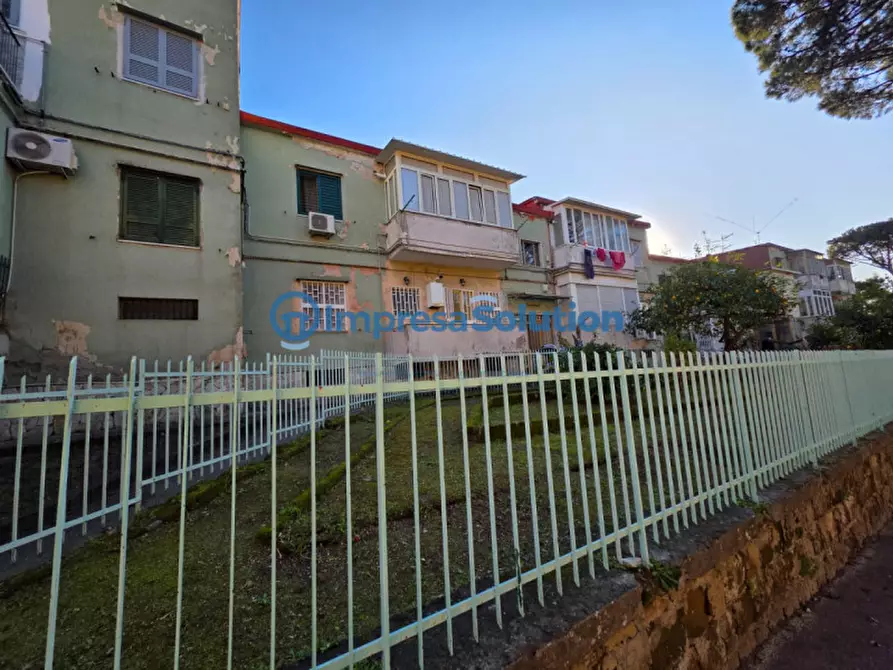 Immagine 3 di Camera in affitto  in Via Vincenzo Ciaravolo a Napoli