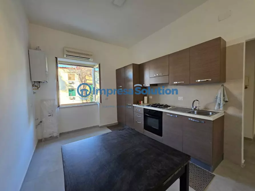 Immagine 6 di Camera in affitto  in Via Vincenzo Ciaravolo a Napoli