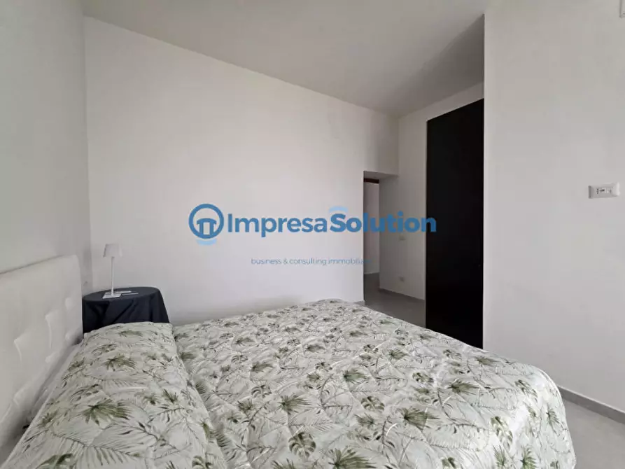 Immagine 18 di Camera in affitto  in Via Vincenzo Ciaravolo a Napoli