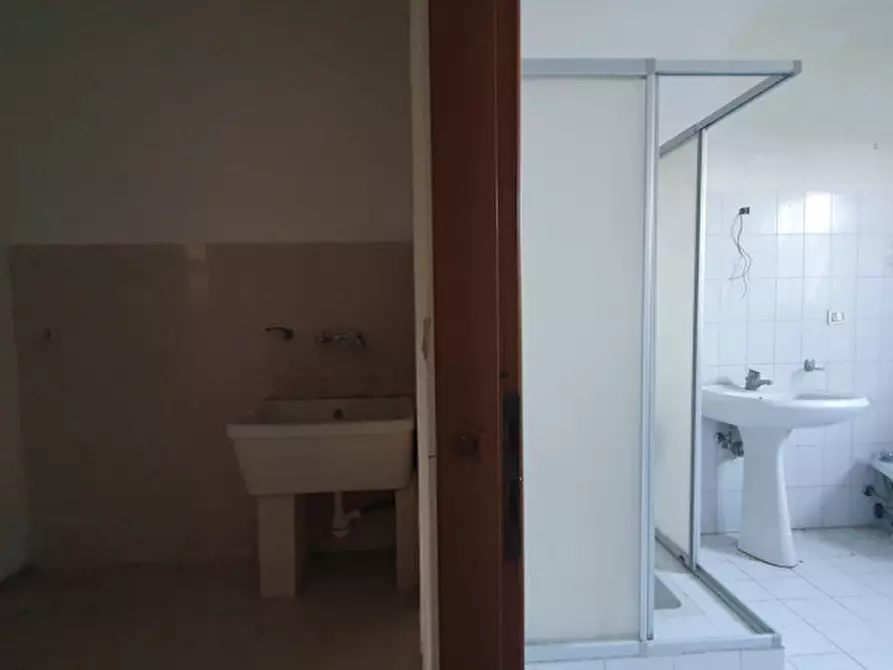 Immagine 5 di Casa bifamiliare in vendita  in VIA LIBERTà a Concordia Sulla Secchia