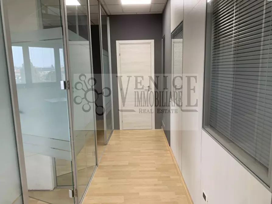Immagine 9 di Ufficio in affitto  a San Donà Di Piave