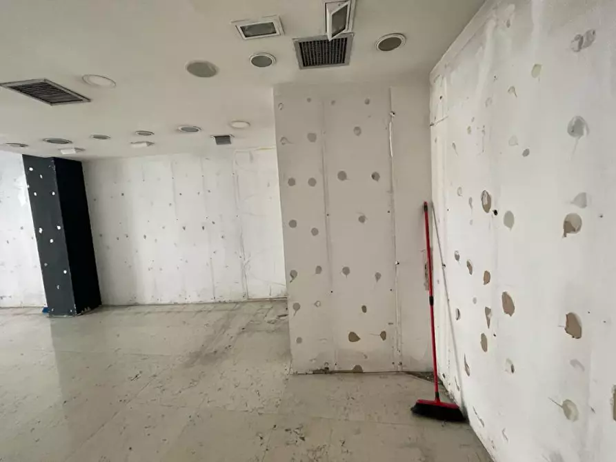 Immagine 7 di Negozio in affitto  in VIA PANZANI a Firenze