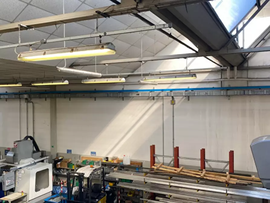 Immagine 10 di Capannone industriale in vendita  in Via I maggio a Sasso Marconi