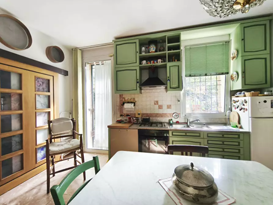 Immagine 3 di Villetta a schiera in vendita  in via pasolini a San Giorgio Di Piano