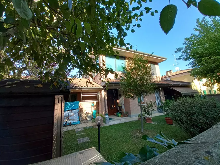 Immagine 12 di Villetta a schiera in vendita  in via pasolini a San Giorgio Di Piano