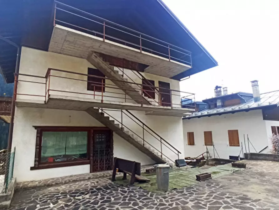 Immagine 6 di Palazzo in vendita  in Via Unione a Auronzo Di Cadore
