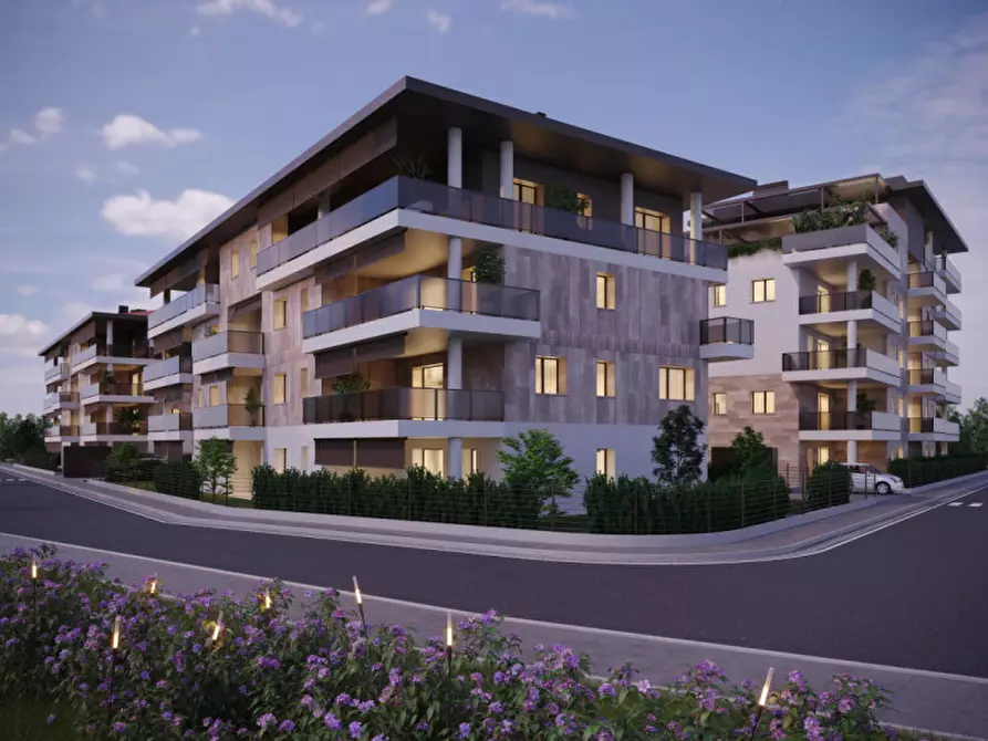 Immagine 2 di Appartamento in vendita  in Via Hrayr Terzian a Verona