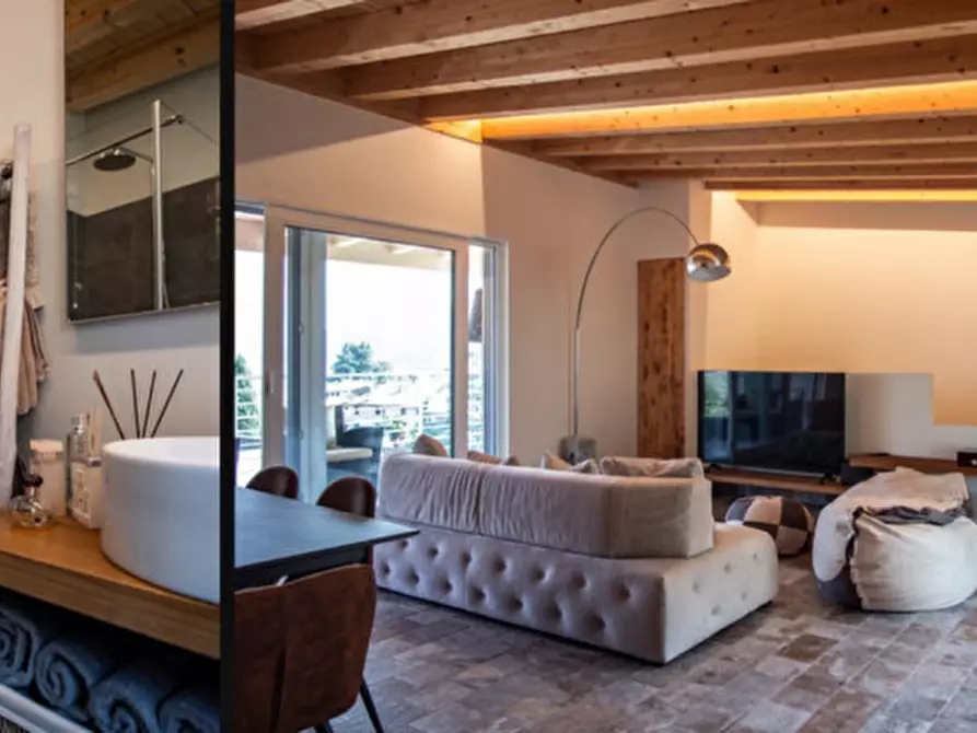 Immagine 8 di Villa in vendita  a Gavardo