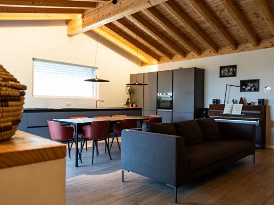 Immagine 14 di Villa in vendita  a Gavardo