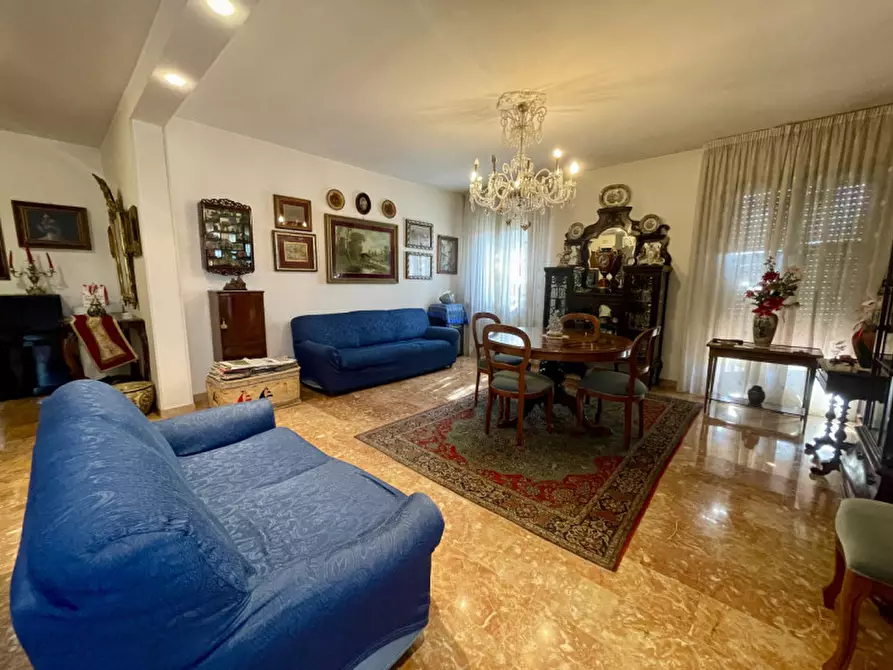 Immagine 3 di Appartamento in vendita  a Padova