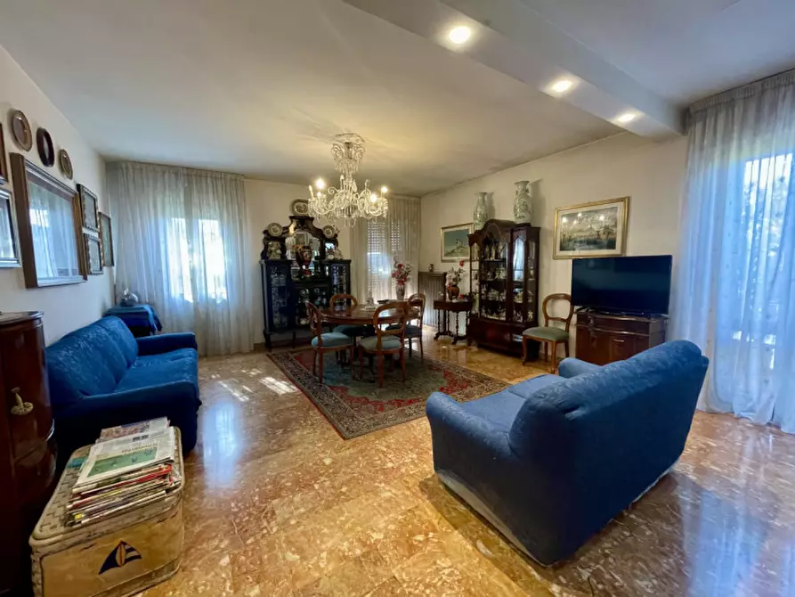 Immagine 5 di Appartamento in vendita  a Padova