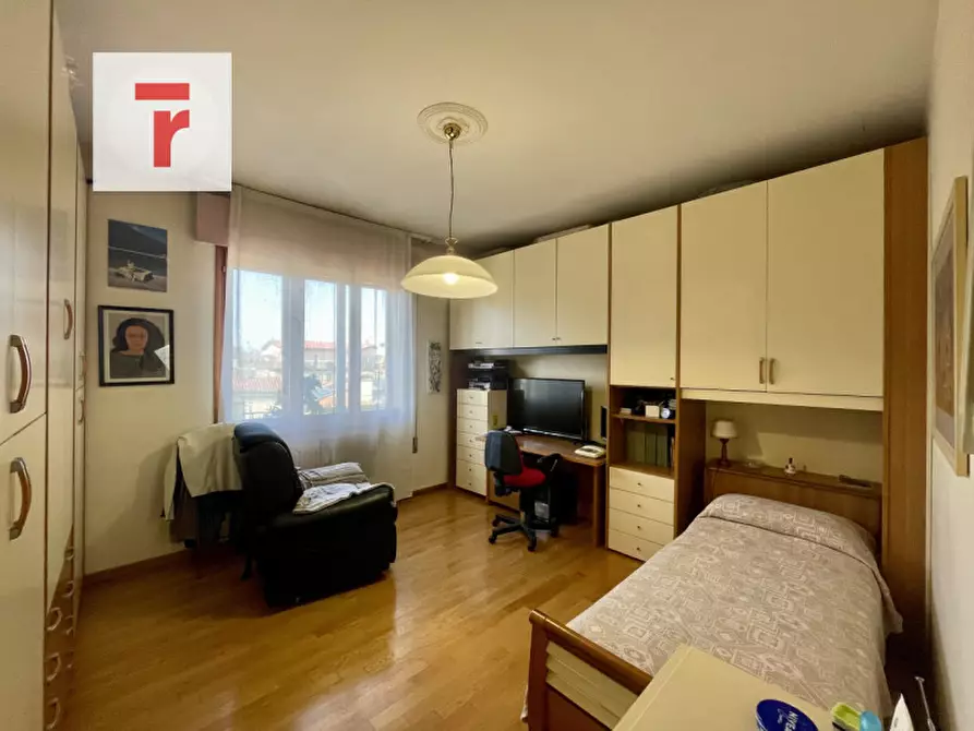 Immagine 12 di Appartamento in vendita  a Padova