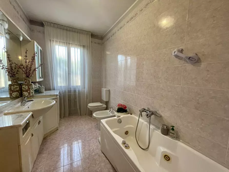 Immagine 17 di Appartamento in vendita  a Padova